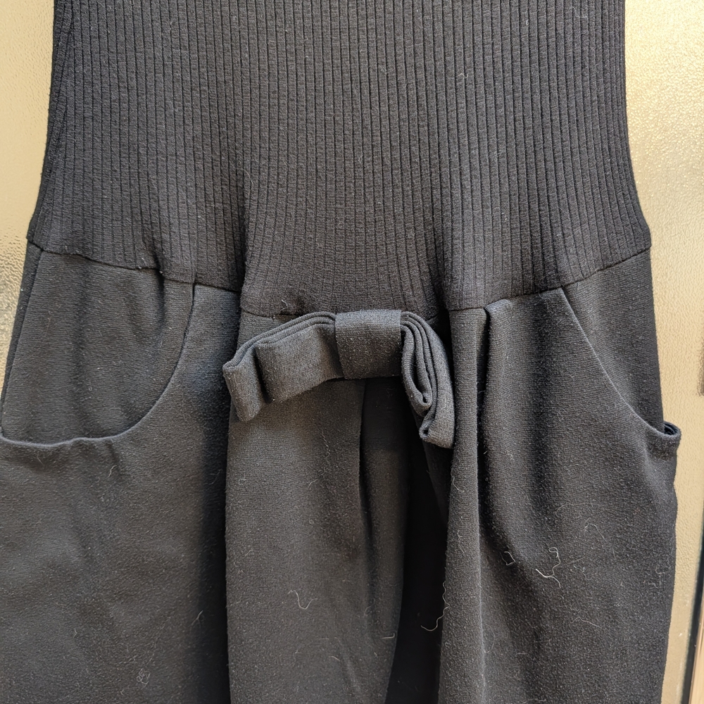 Candie's Black Sleeveless Mini Dress - Picture 2 of 3